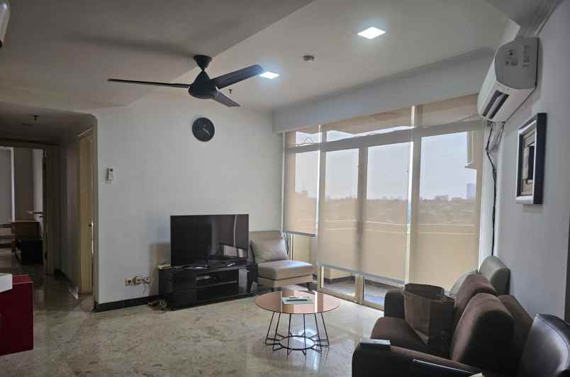 dijual apartemen apartemen slipi palmerah