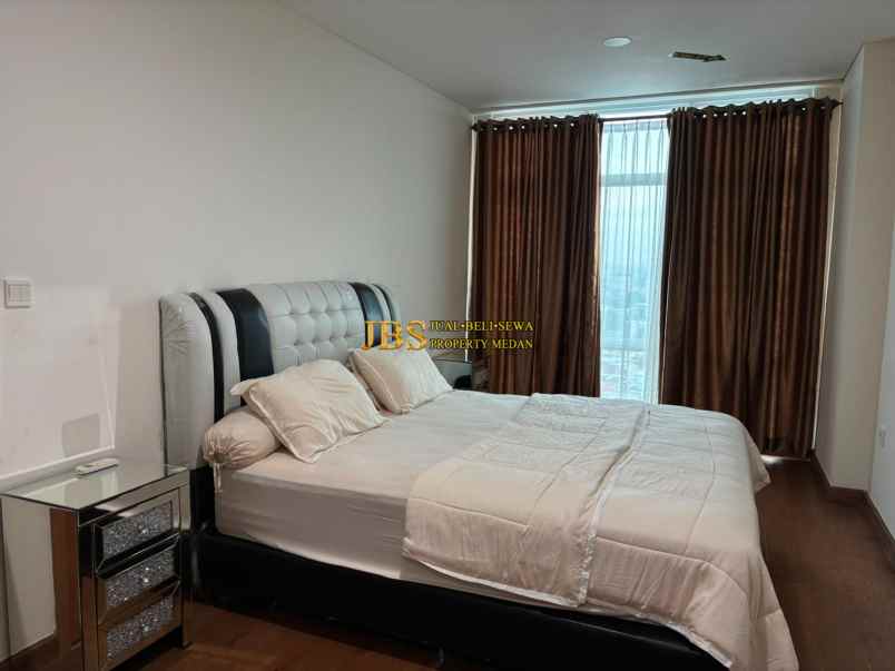 dijual apartemen apartemen the reiz condo