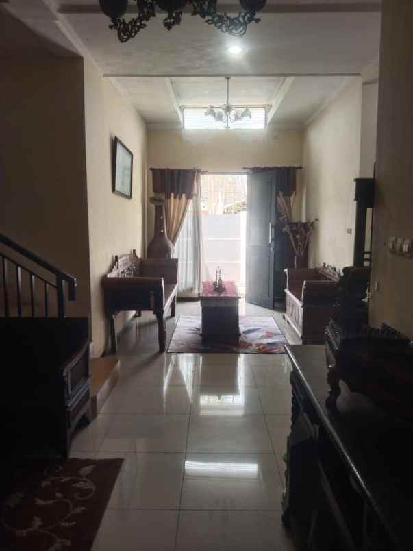 dijual apartemen griya kembangan
