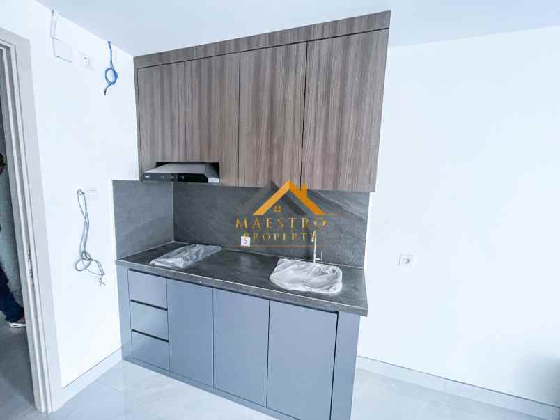 dijual apartemen jalan gagak hitam