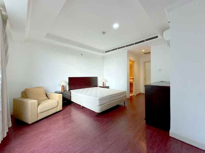 dijual apartemen jend sudirman