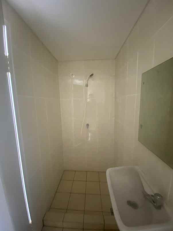 dijual apartemen jl gading serpong