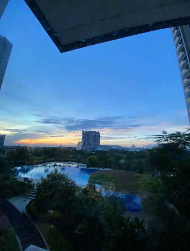 dijual apartemen the springlake view tower