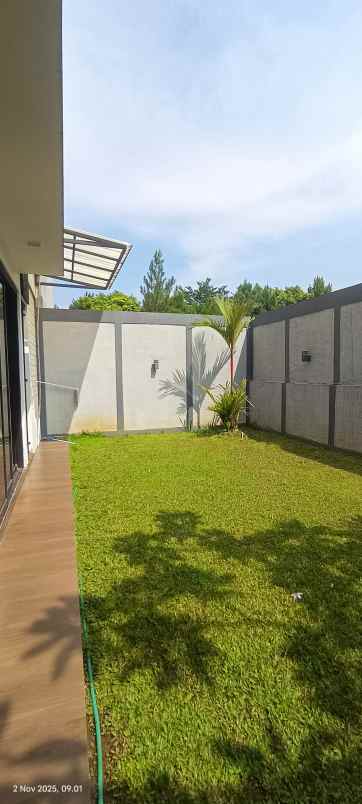 dijual cepqt rumah 2 lantai konsep villa sentul bogor