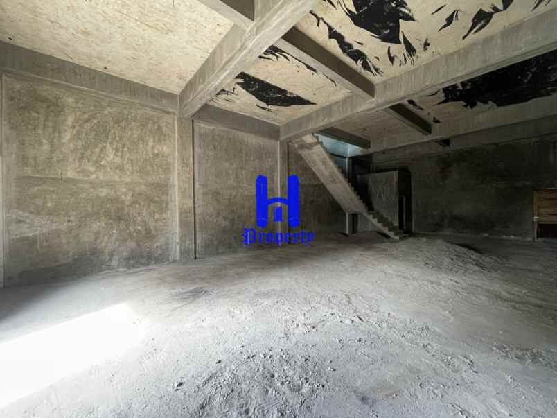 dijual disewakan ruko di jalan kl yos sudarso medan