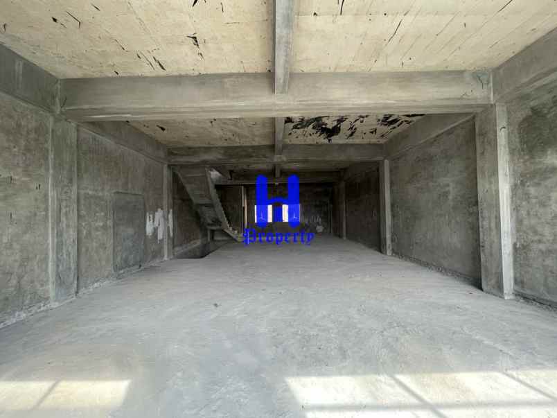 dijual disewakan ruko di jalan kl yos sudarso medan