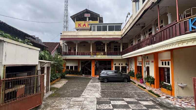 dijual hotel gg giri kondang kaliurang