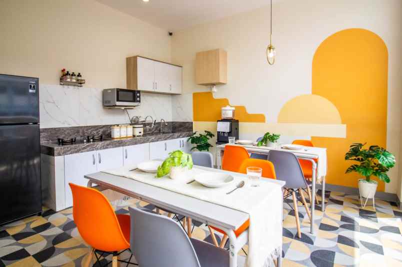 dijual kost ekslusif gajah mada jakarta