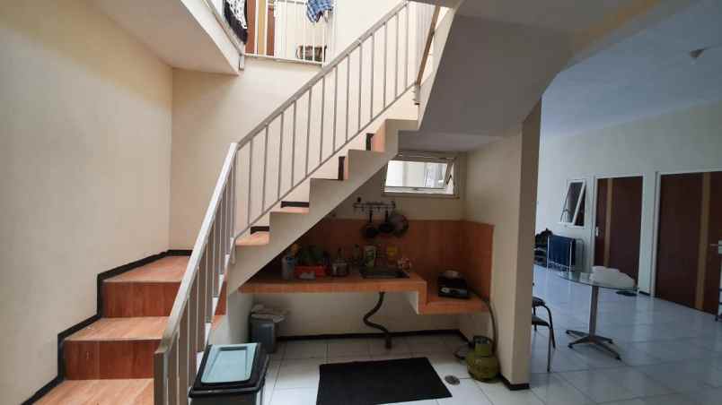 dijual kost jalan bendungan sigura gura