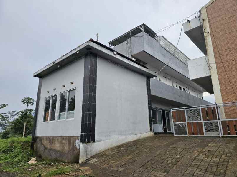 dijual kost jl cikuda jatinangor bandung