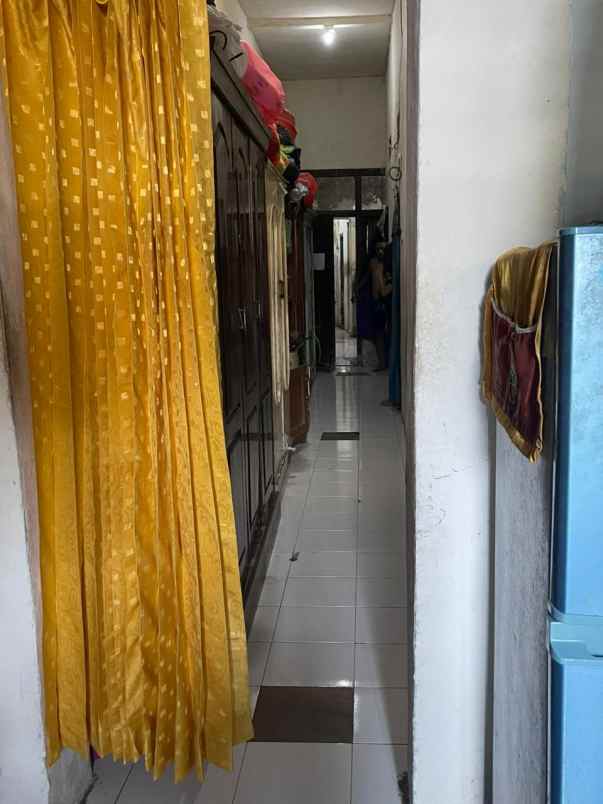 dijual kost kranggan kec bubutan surabaya