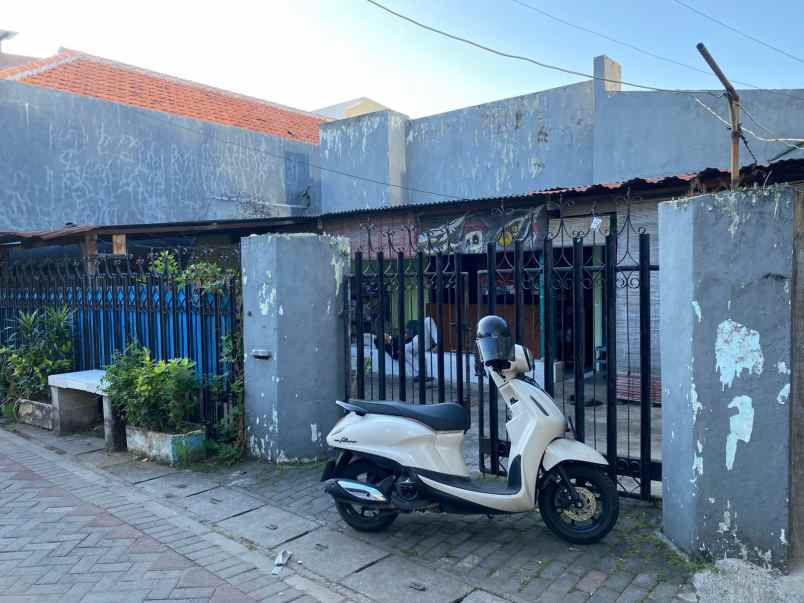 dijual kost menanggal
