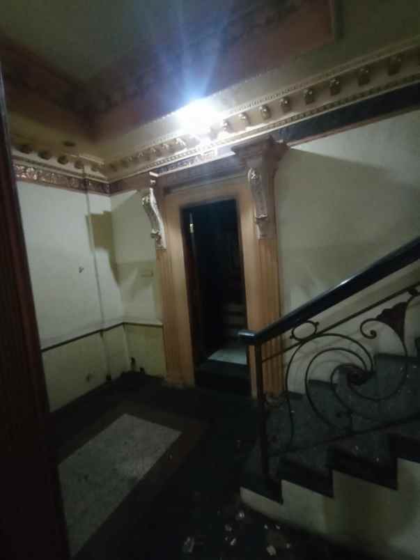 dijual ruko di pusat kota surabaya