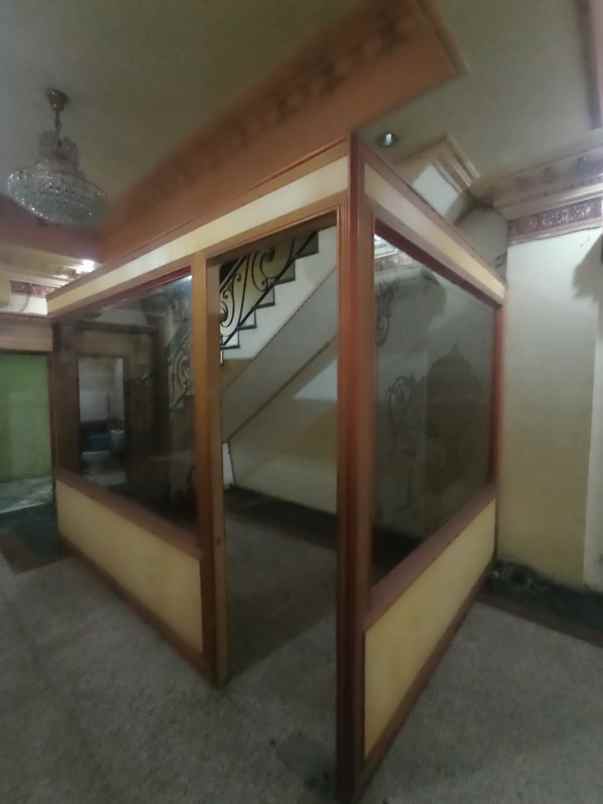 dijual ruko di pusat kota surabaya