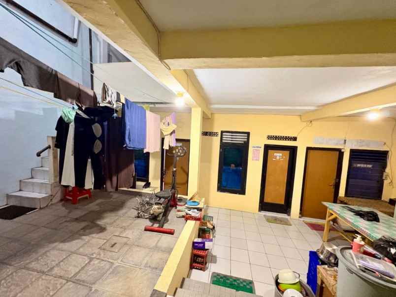 dijual ruko gudang kantor karangmenjangan