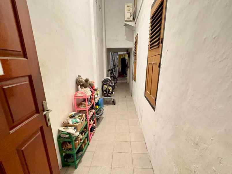 dijual ruko gudang kantor karangmenjangan