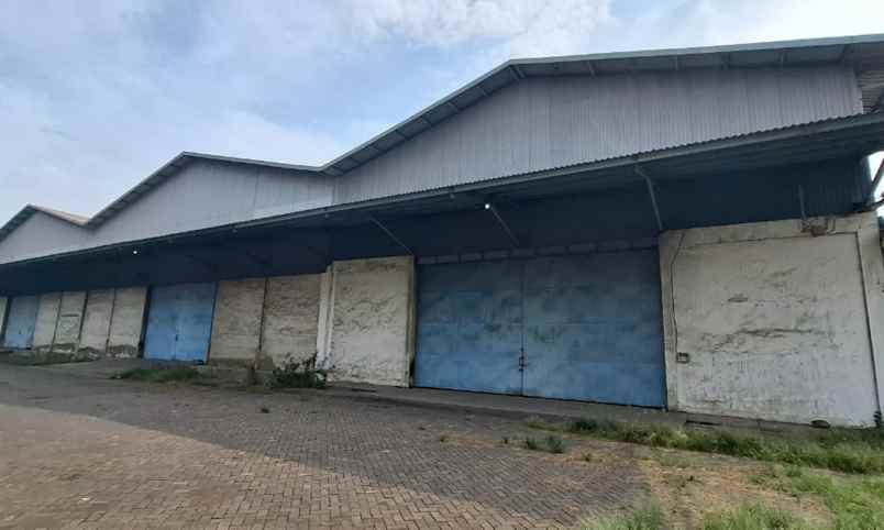 dijual ruko gudang kantor krikilan kec driyorejo kab