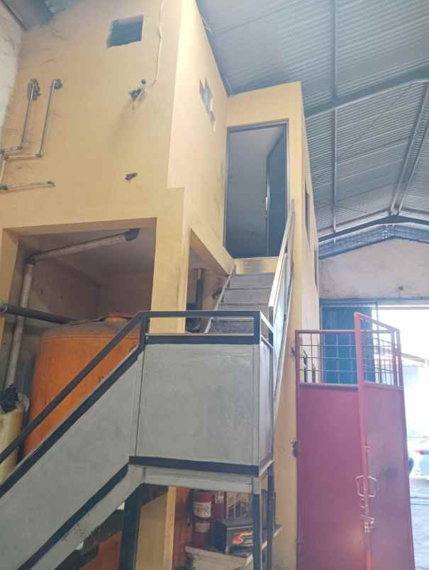 dijual ruko gudang kantor margomulyo permai