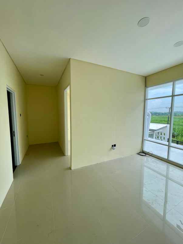 dijual ruko gudang kantor medureso kec dawar