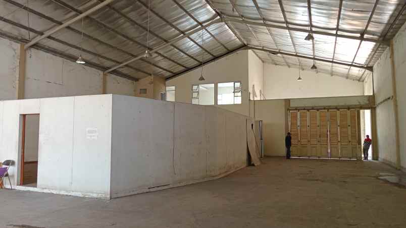 dijual ruko gudang kantor rancaekek soljer