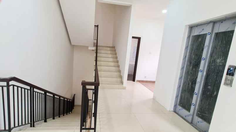 dijual ruko gudang kantor ruko foresta business loft