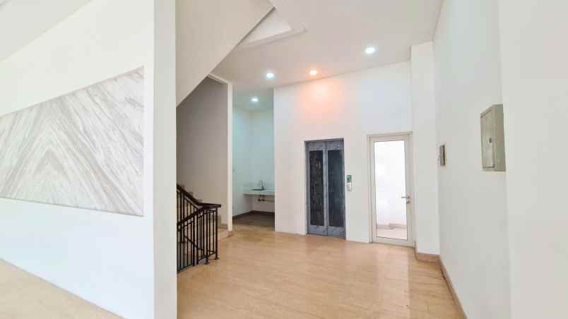 dijual ruko gudang kantor ruko foresta business loft