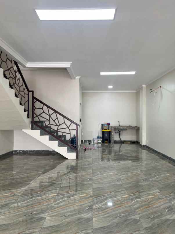 dijual ruko pasar minggu jakarta selatan