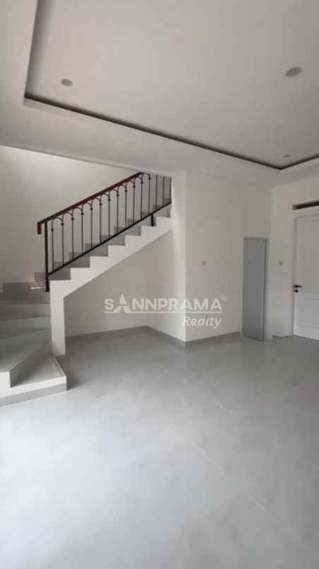 dijual rumah alternatif sentul