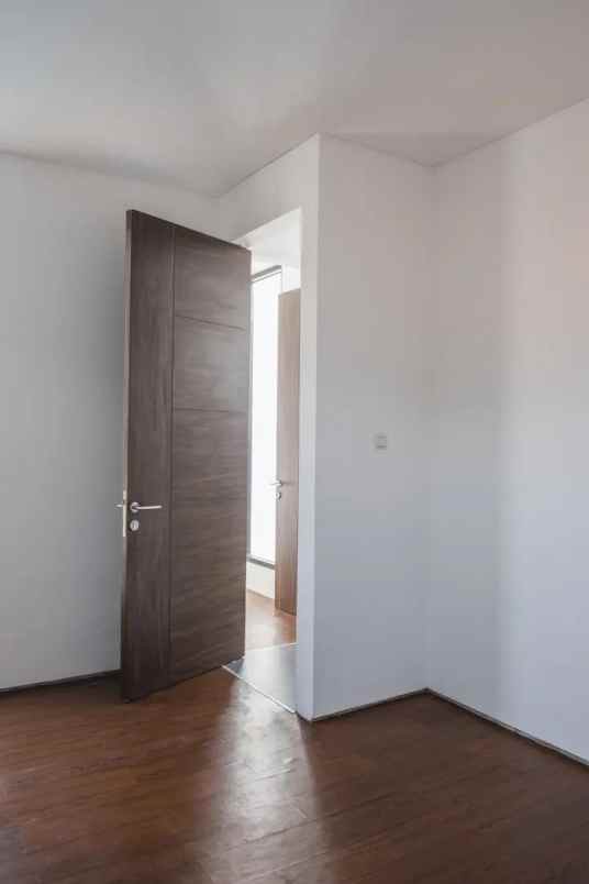 dijual rumah antapani