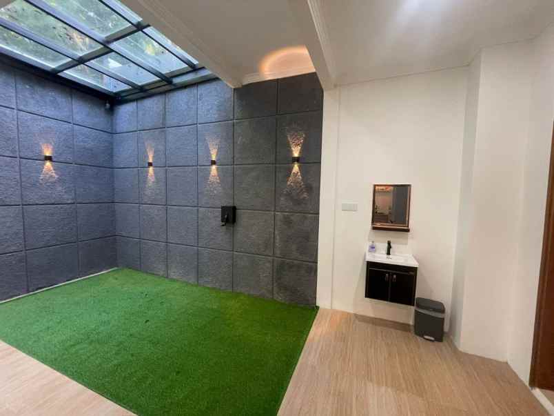 dijual rumah awiligar