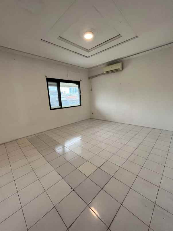 dijual rumah bangka jakarta selatan