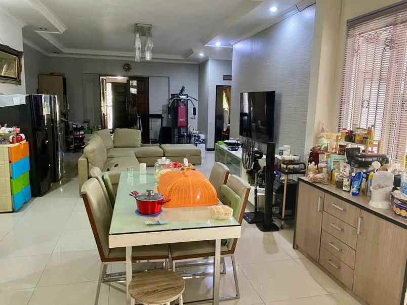 dijual rumah batu indah batununggal