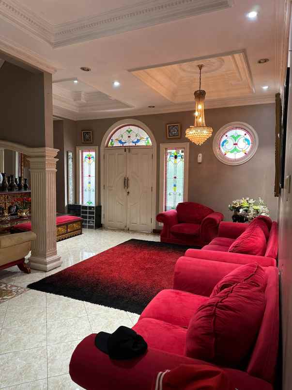 dijual rumah batununggal