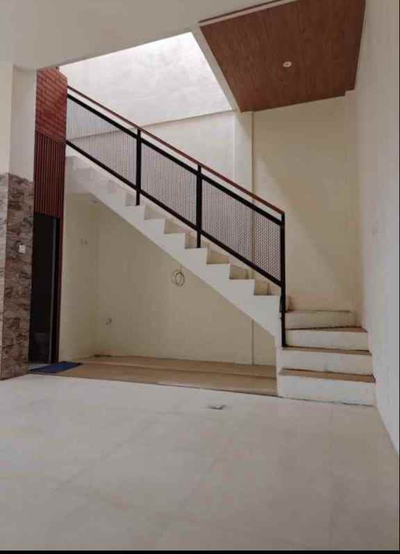 dijual rumah beji depok