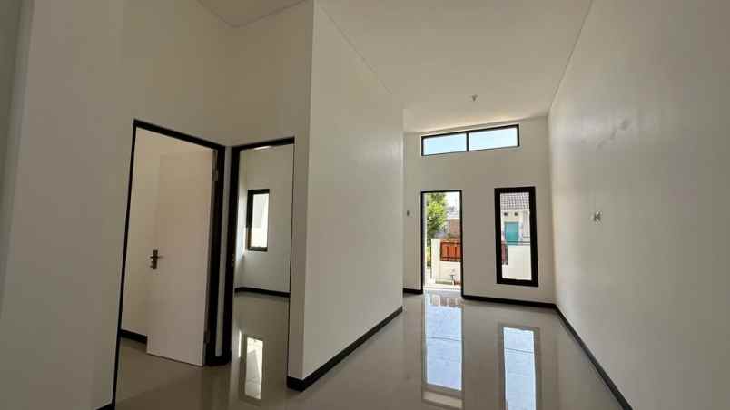 dijual rumah bumi mondoroko raya