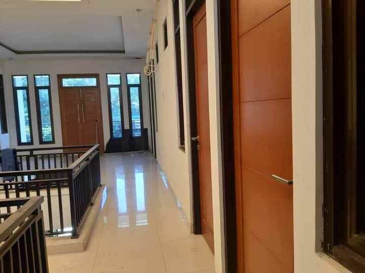 dijual rumah burangrang
