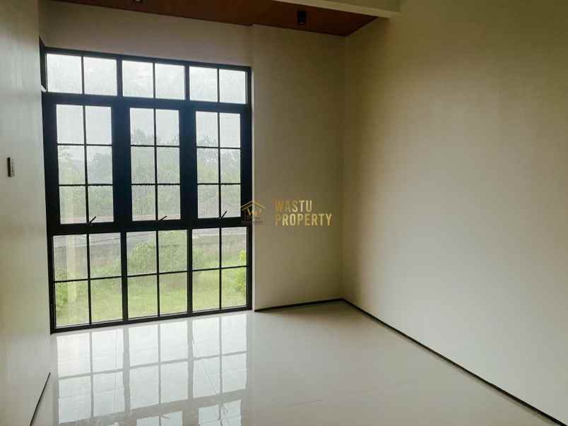 dijual rumah candi gebang maguwoharjo