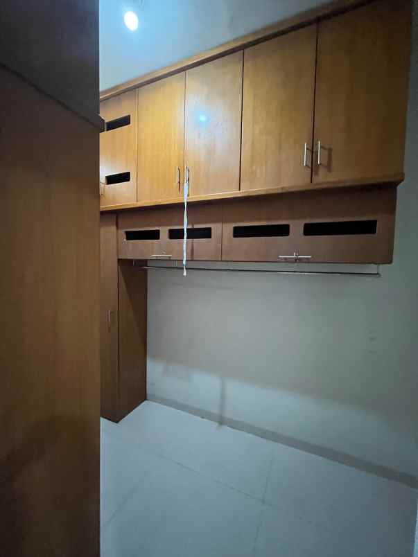 dijual rumah cantik di jajar solo