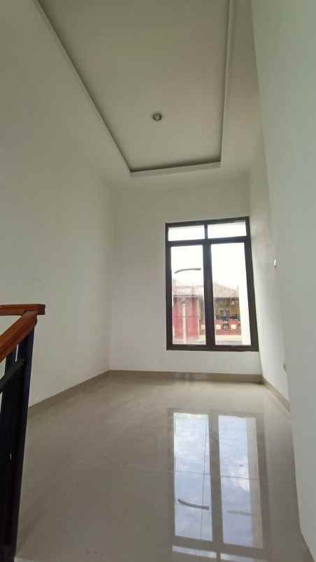 dijual rumah ciganitri buahbatu