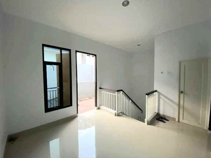 dijual rumah ciganjur