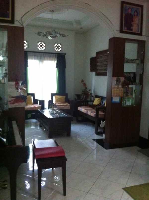 dijual rumah ciganjur