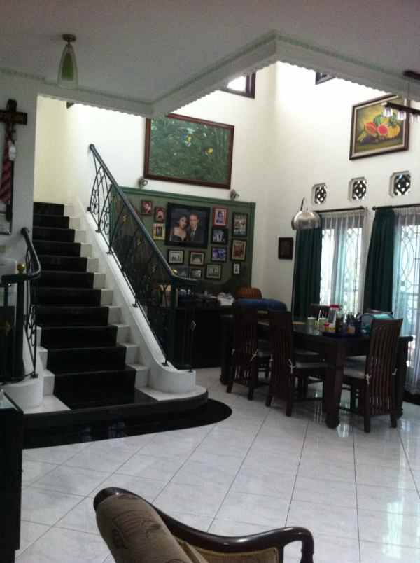 dijual rumah ciganjur