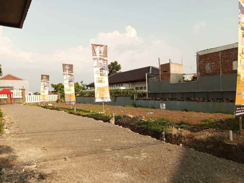 dijual rumah cihanjuang cimahi