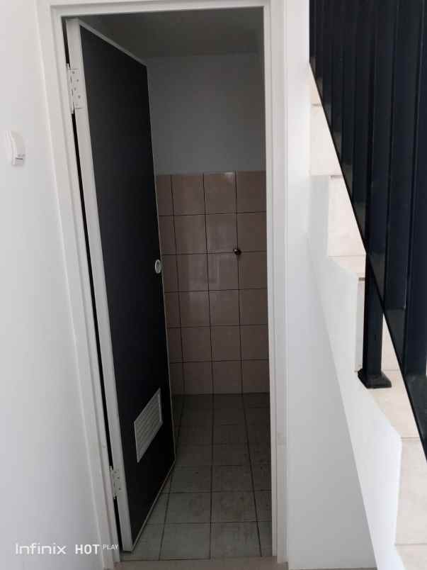 dijual rumah cihanjuang cimahi utara