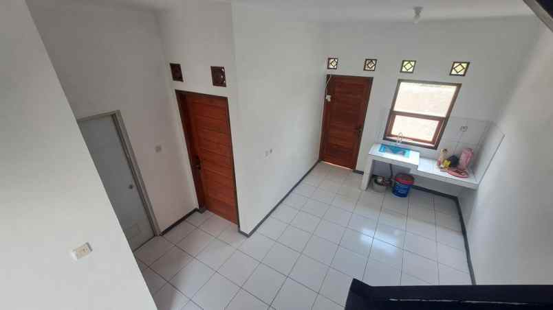 dijual rumah cikadut bandung