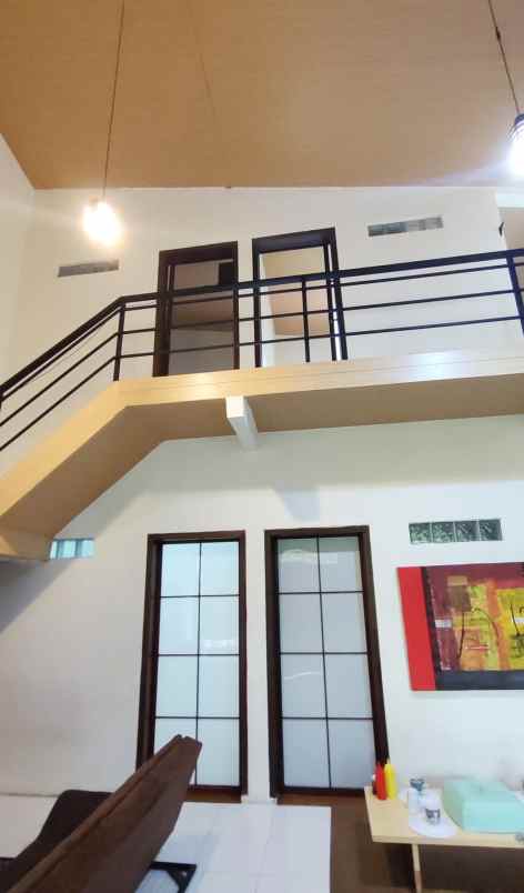 dijual rumah cilengkrang kec ujung