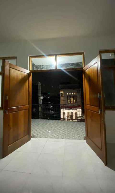 dijual rumah cipayung jakarta timur