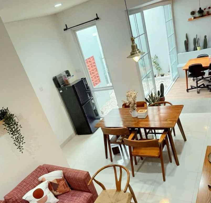 dijual rumah citragran cbd cibubur