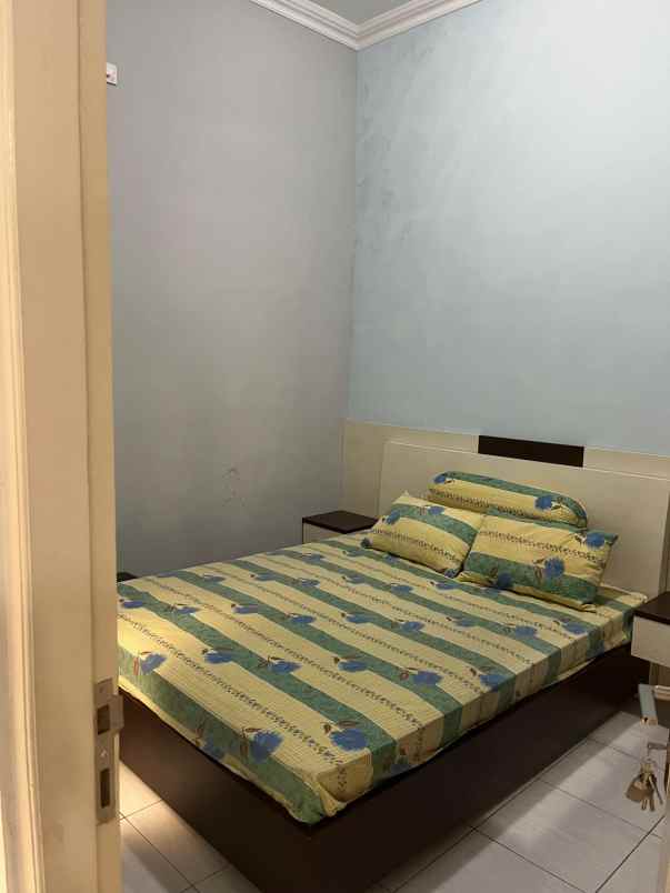 dijual rumah cluster di fajar indah solo