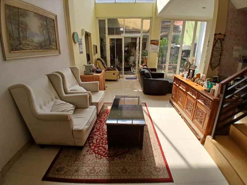 dijual rumah cluster garden fiesta